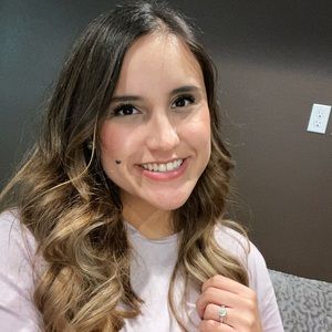 Meet your Posher, Briana